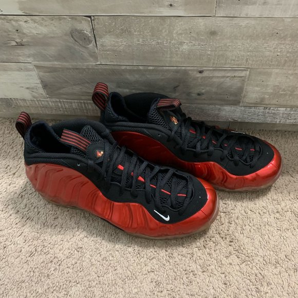 Nike Air Foamposite One main image 4